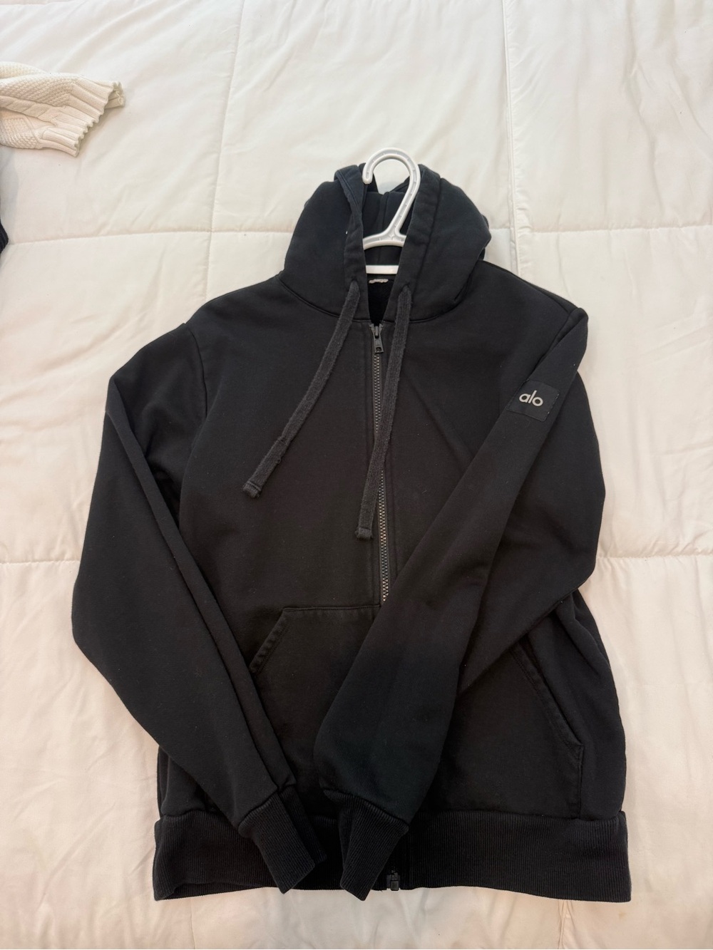 ALO Yoga Unisex Black Zip Hoodie Jacket